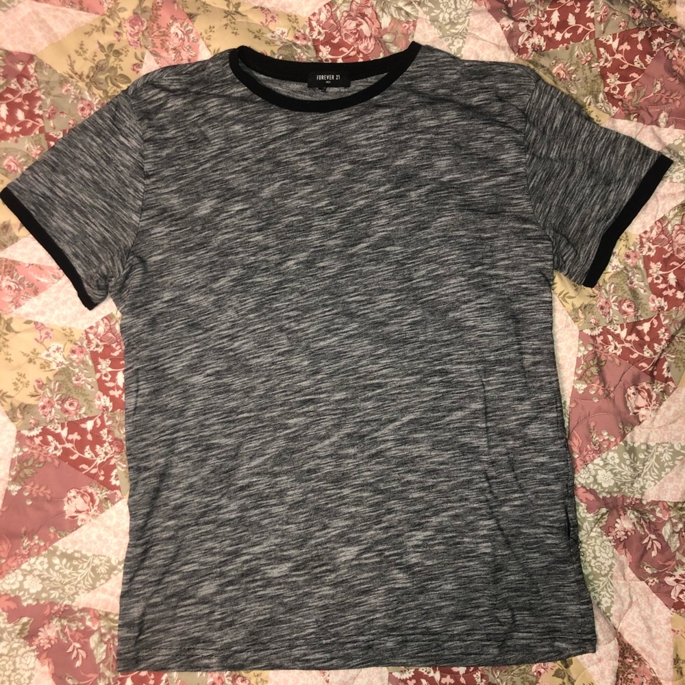 Men's fitted Forever 21 shirt
